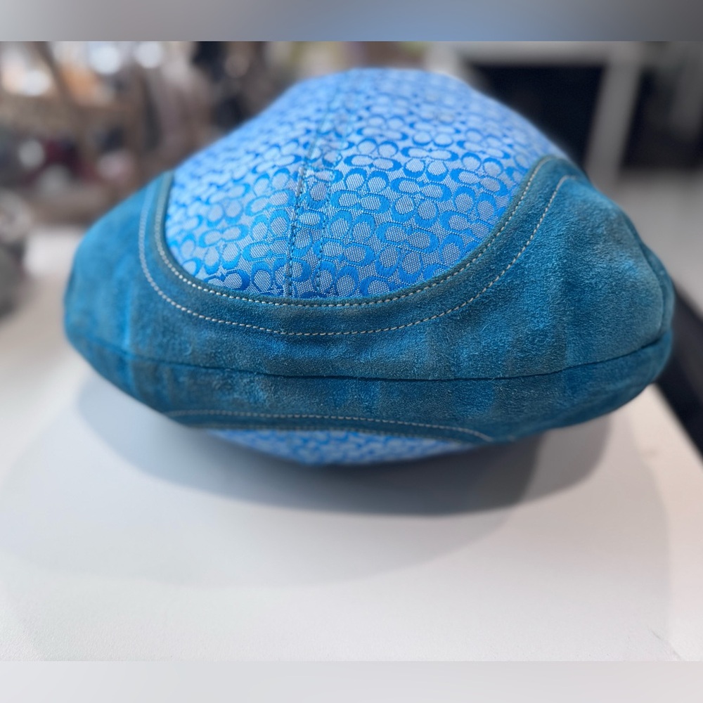 Coach Blue Signature Suede Hobo Bag #1461 - Picture 6 of 10